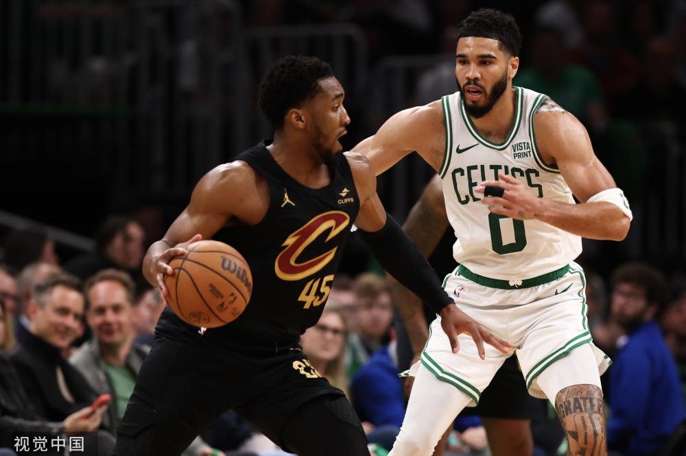 滑雪展现出 滑雪展现出